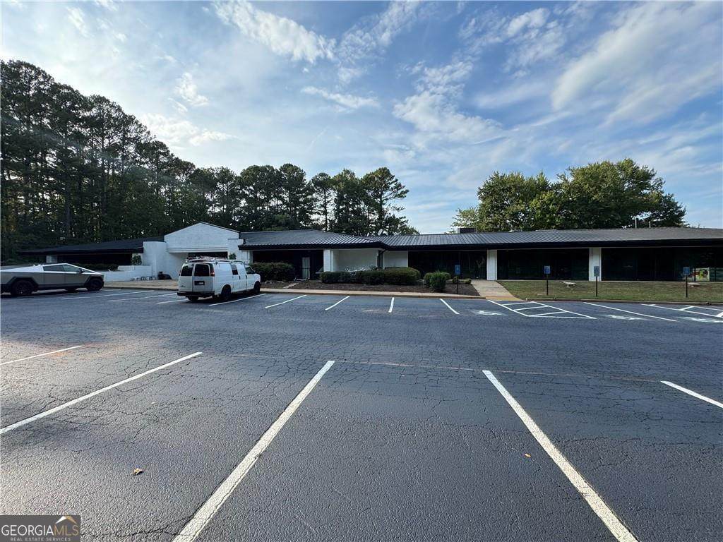 5000 Mcginnis Ferry Road - Photo 1