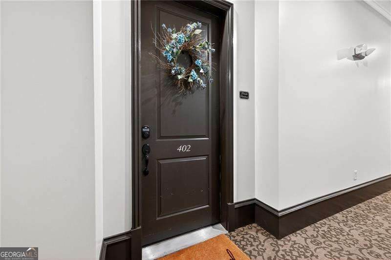 360 Chambers Street - Photo 1