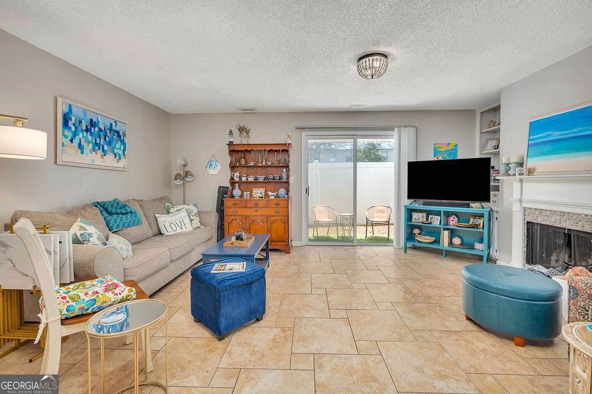 132 Island Square Drive - Photo 1