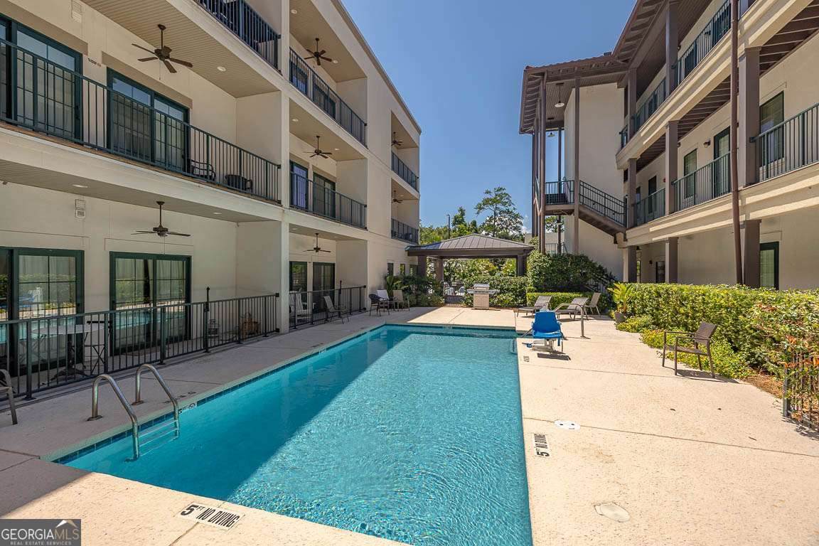 400 Ocean Boulevard - Photo 1