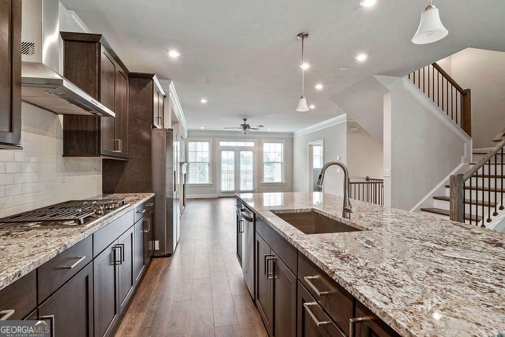 1395 Harris Way - Photo 1