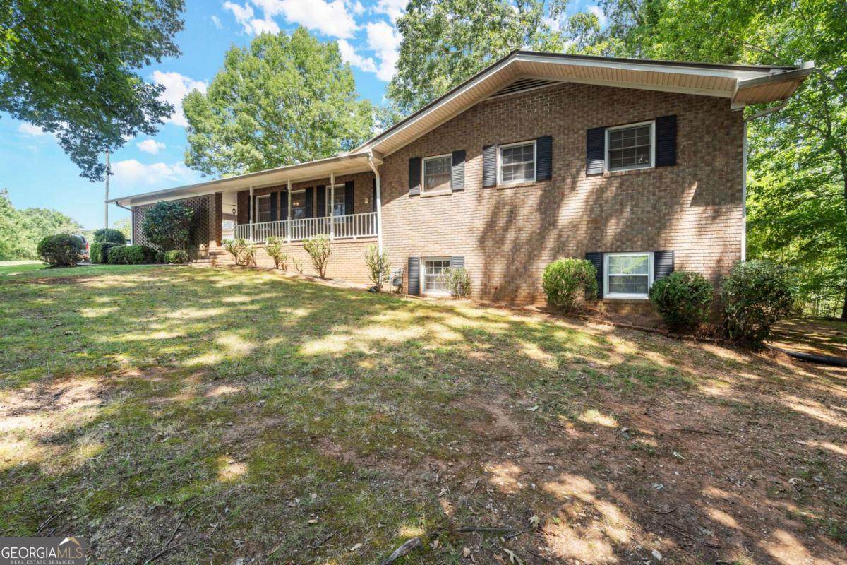 3016 Dawsonville Highway - Photo 1