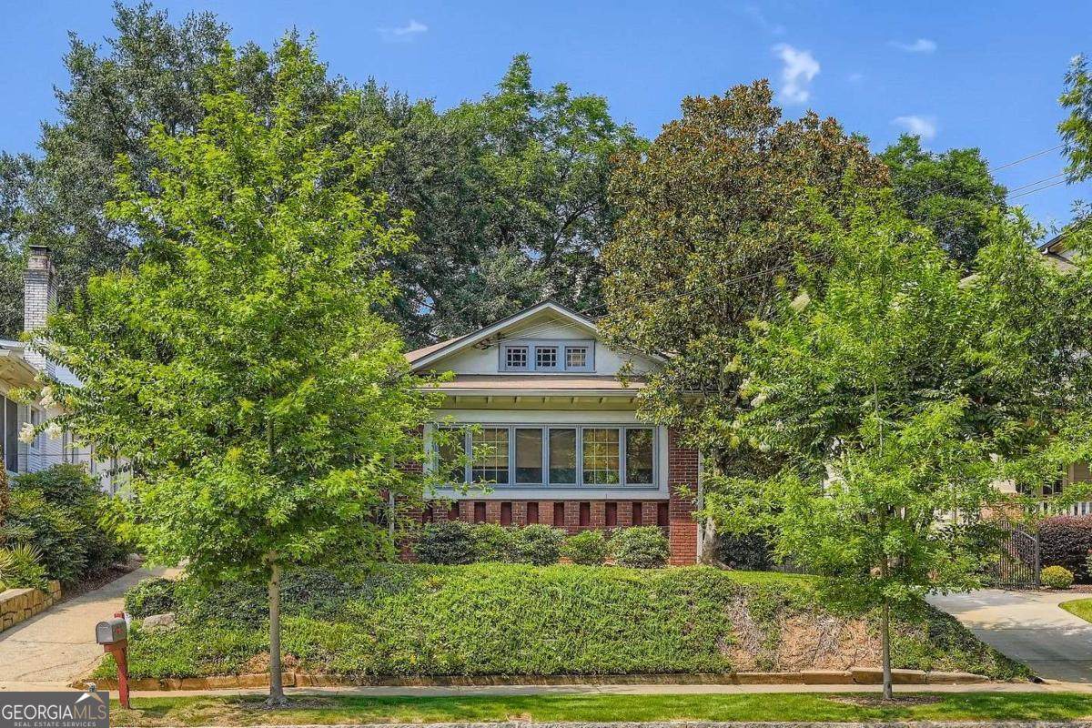 1297 Morningside Drive - Photo 1
