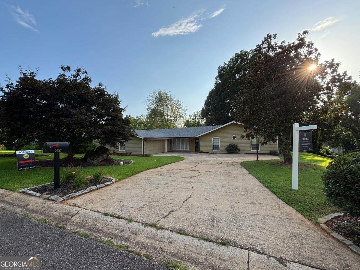 5357 Golfcrest Circle - Photo 1