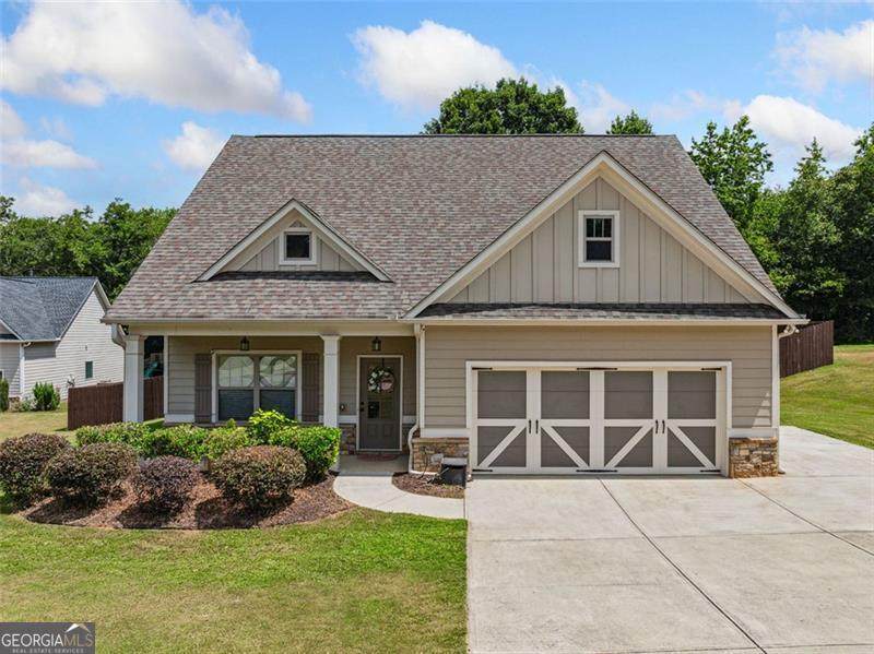 576 Thistlewood Drive - Photo 1