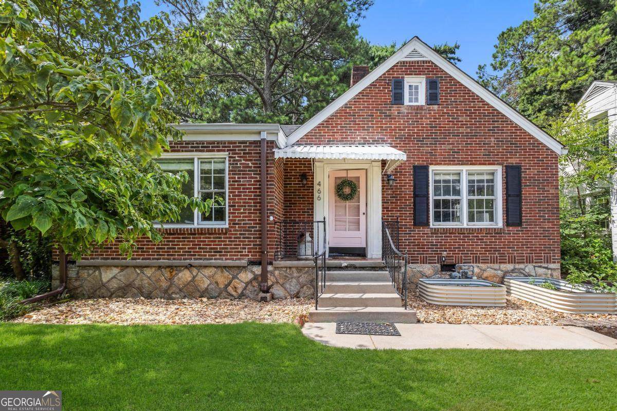 466 Shannon Drive - Photo 1