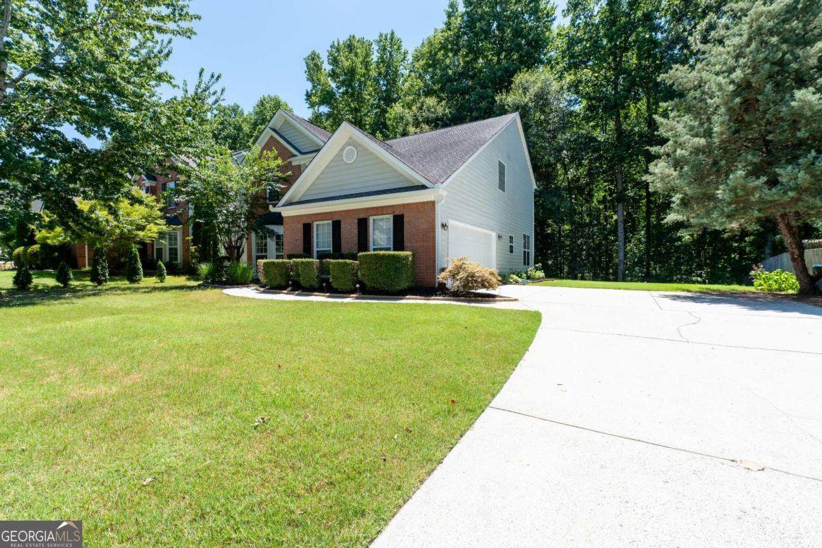 2238 Saint Albans Place - Photo 1