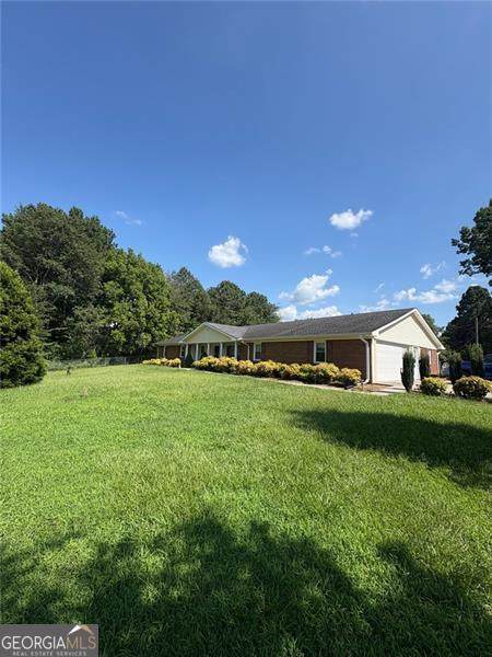 447 Lovebridge - Photo 1