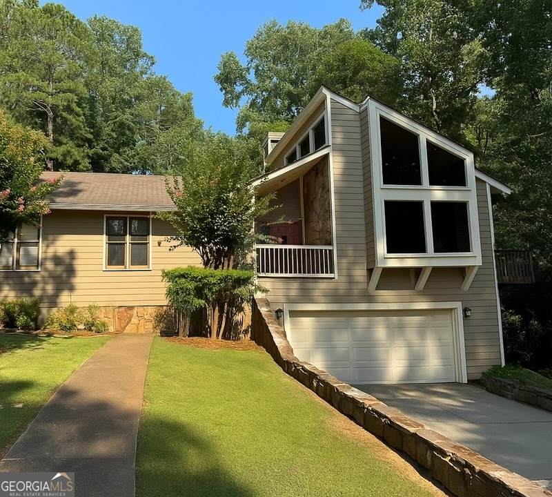 6302 Valley Stream Drive - Photo 1