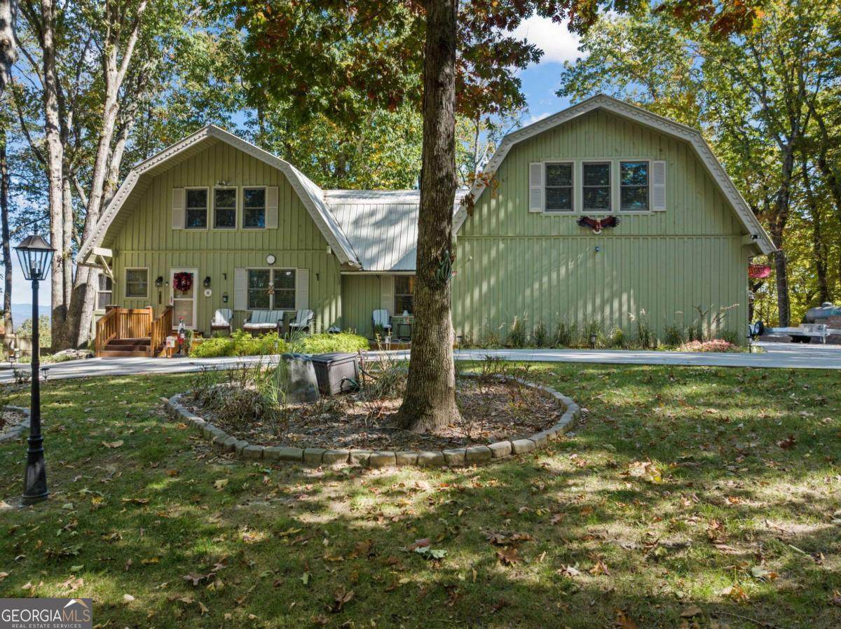 35 Lucerne Place - Photo 1