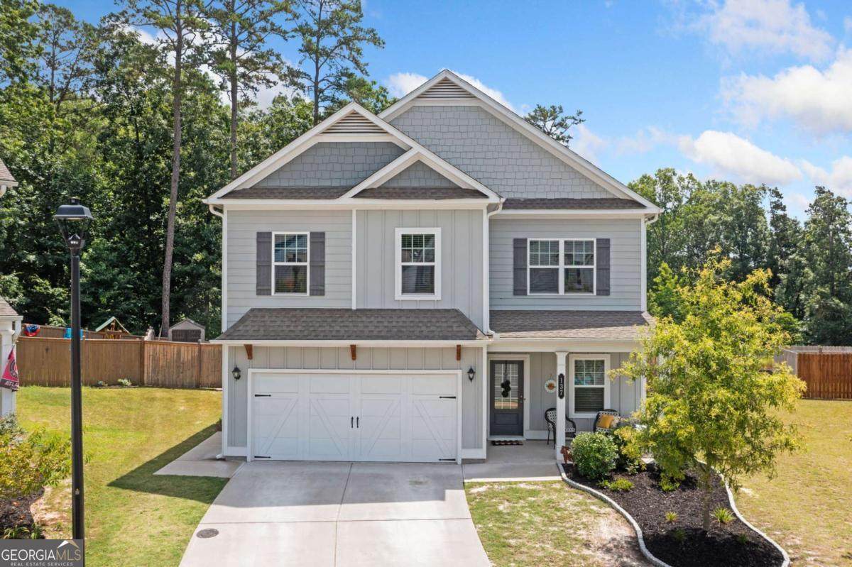 137 Lynwood Lane - Photo 1