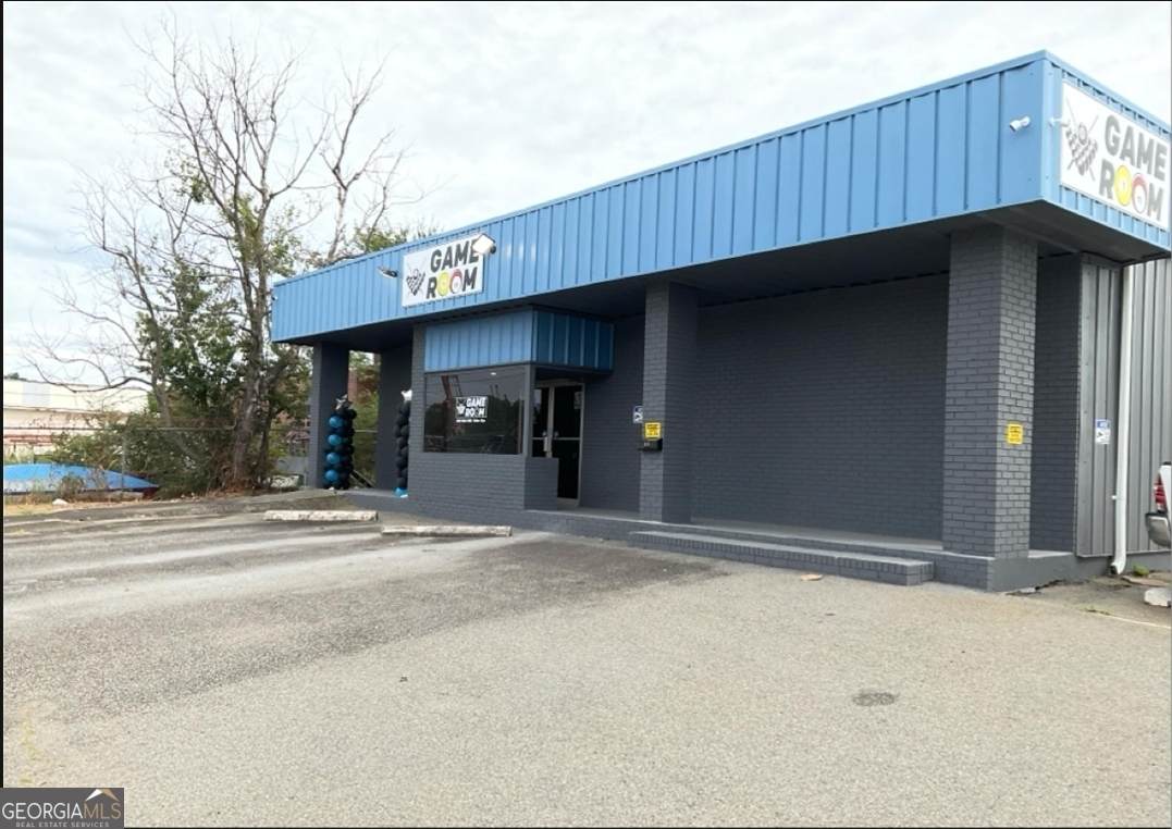 111 Central Street - Photo 1