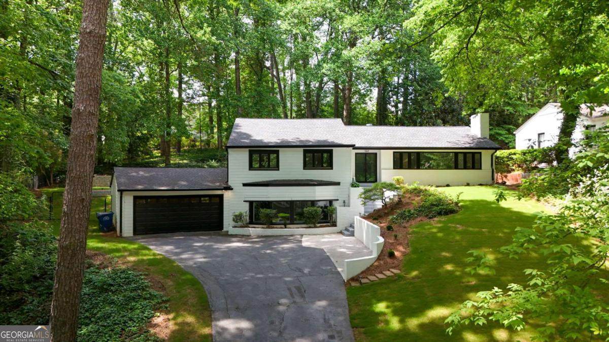 2858 Mornington Drive - Photo 1
