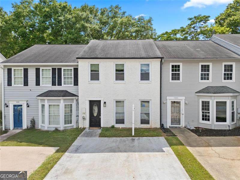 1008 Windy Oaks Court - Photo 1
