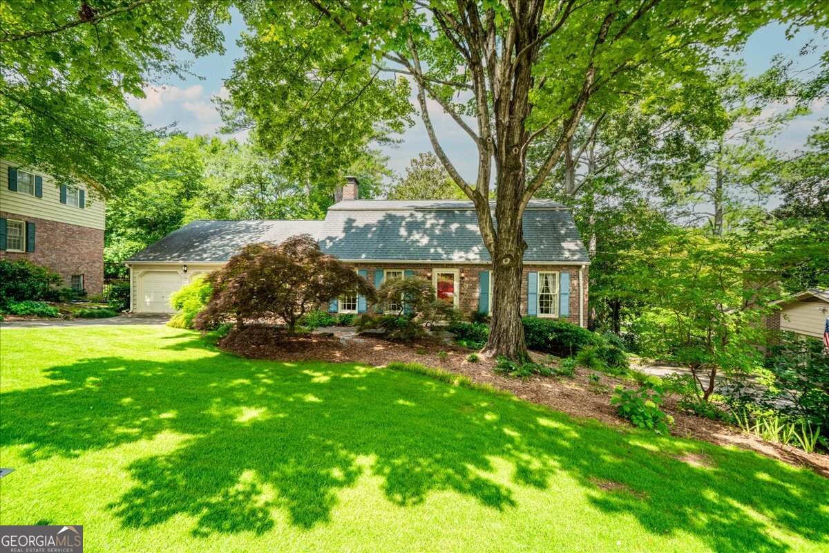 1374 Country Squire Drive - Photo 1