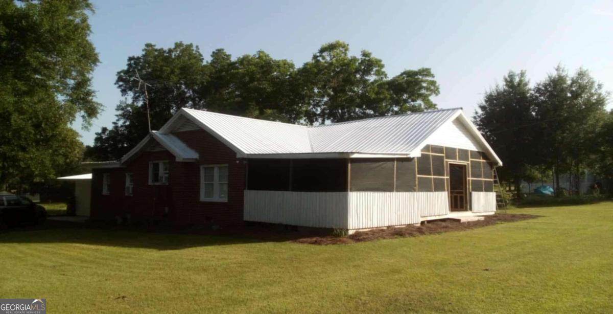 1511 Bussey Road - Photo 1