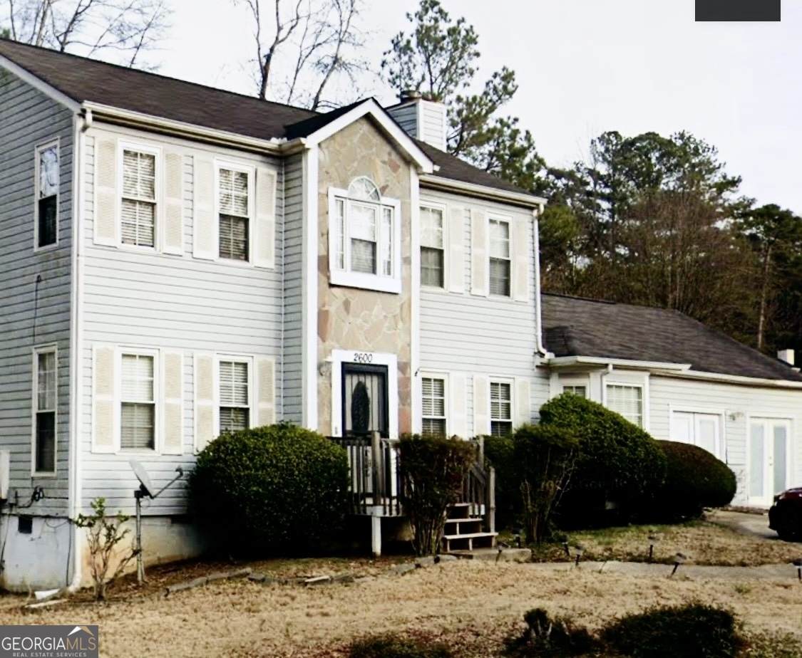 2600 Shadowbrook Drive - Photo 1