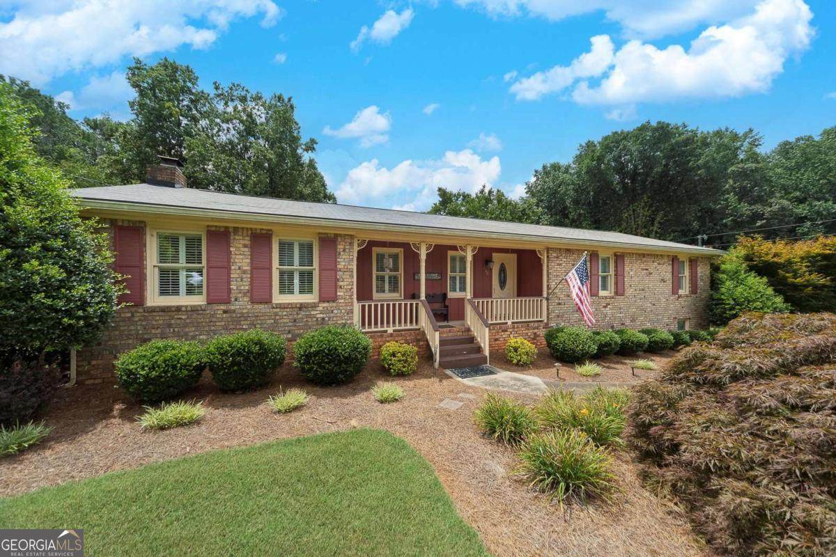 986 Sarah Francis Circle - Photo 1
