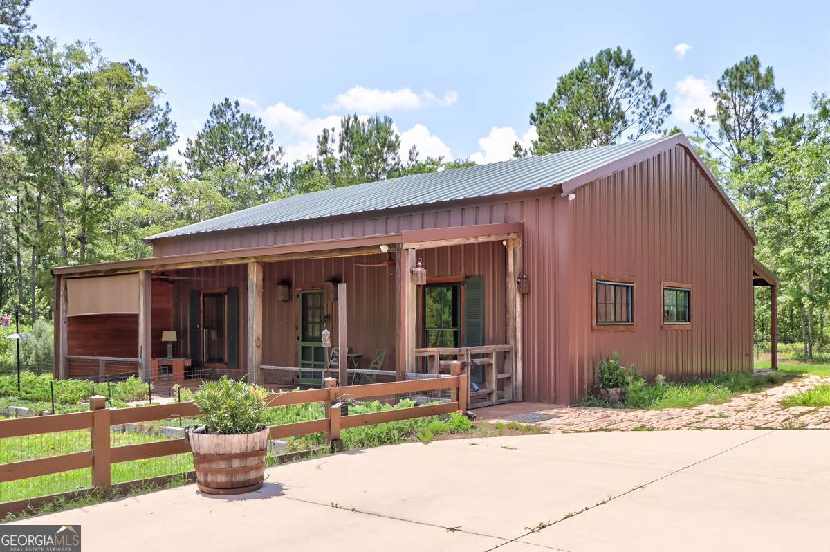 109 Lorenzo Hurst Road - Photo 1