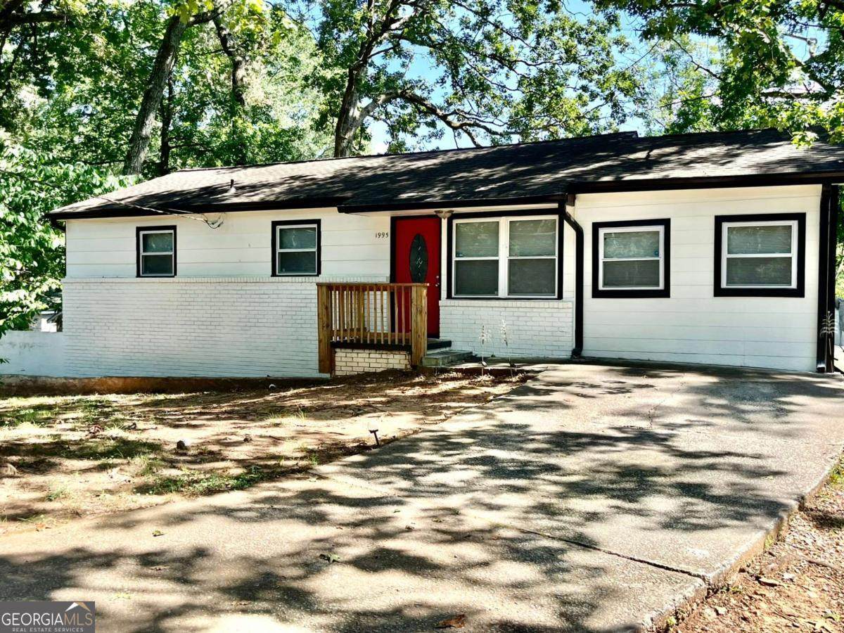 1995 Oak Court - Photo 1