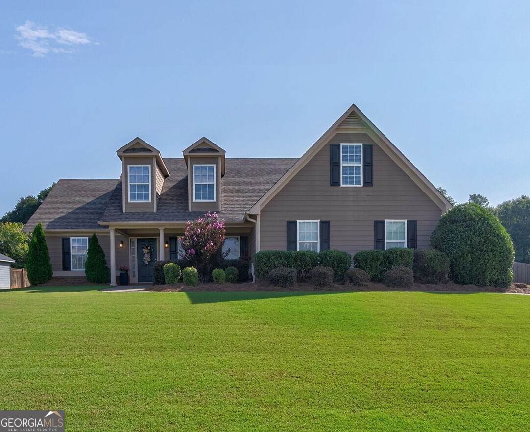 108 Presidential Lane - Photo 1