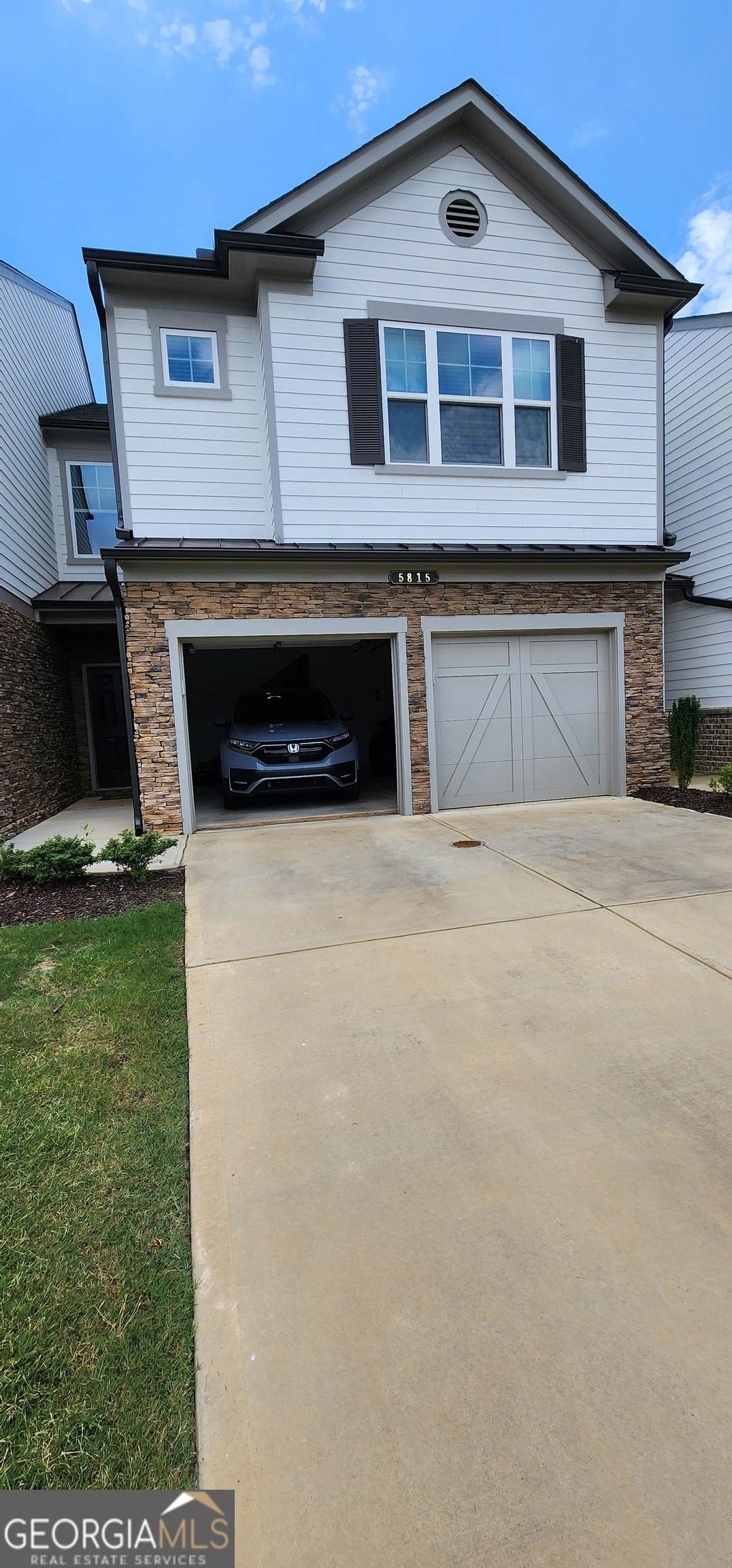 5815 Thornton Drive - Photo 1