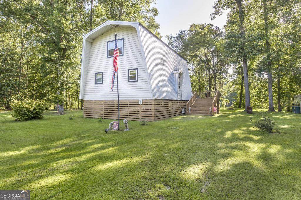 872 Henderson Drive - Photo 1