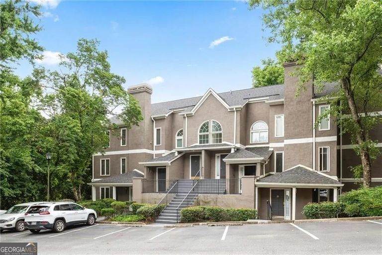 24 Saint Claire Lane - Photo 1