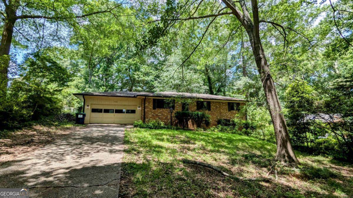 5508 Zanola Drive - Photo 1