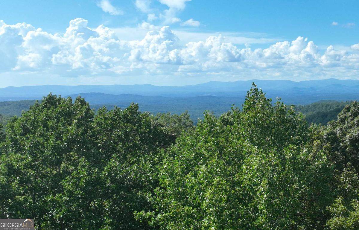 31 Highline Drive - Photo 1