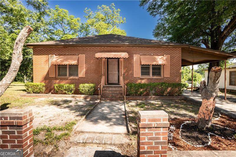 305 Wolfe Street - Photo 1