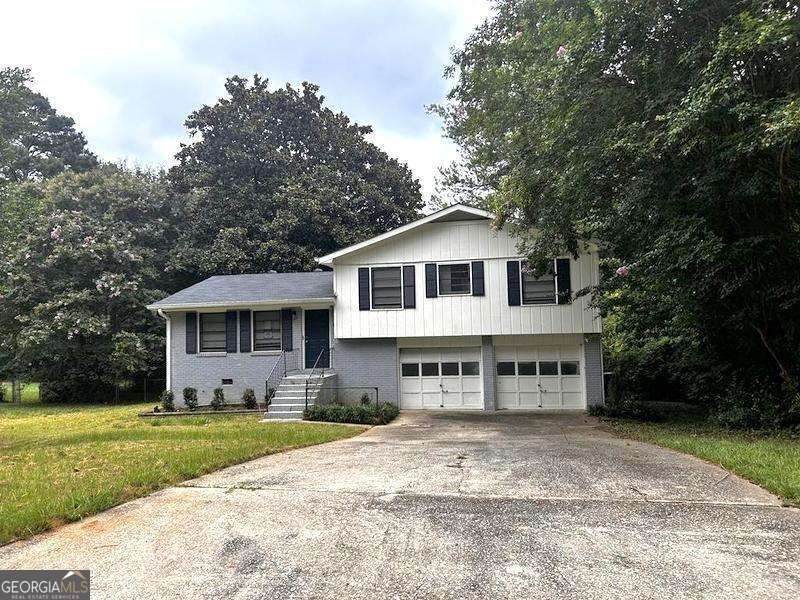 120 Mossy Brook Drive - Photo 1