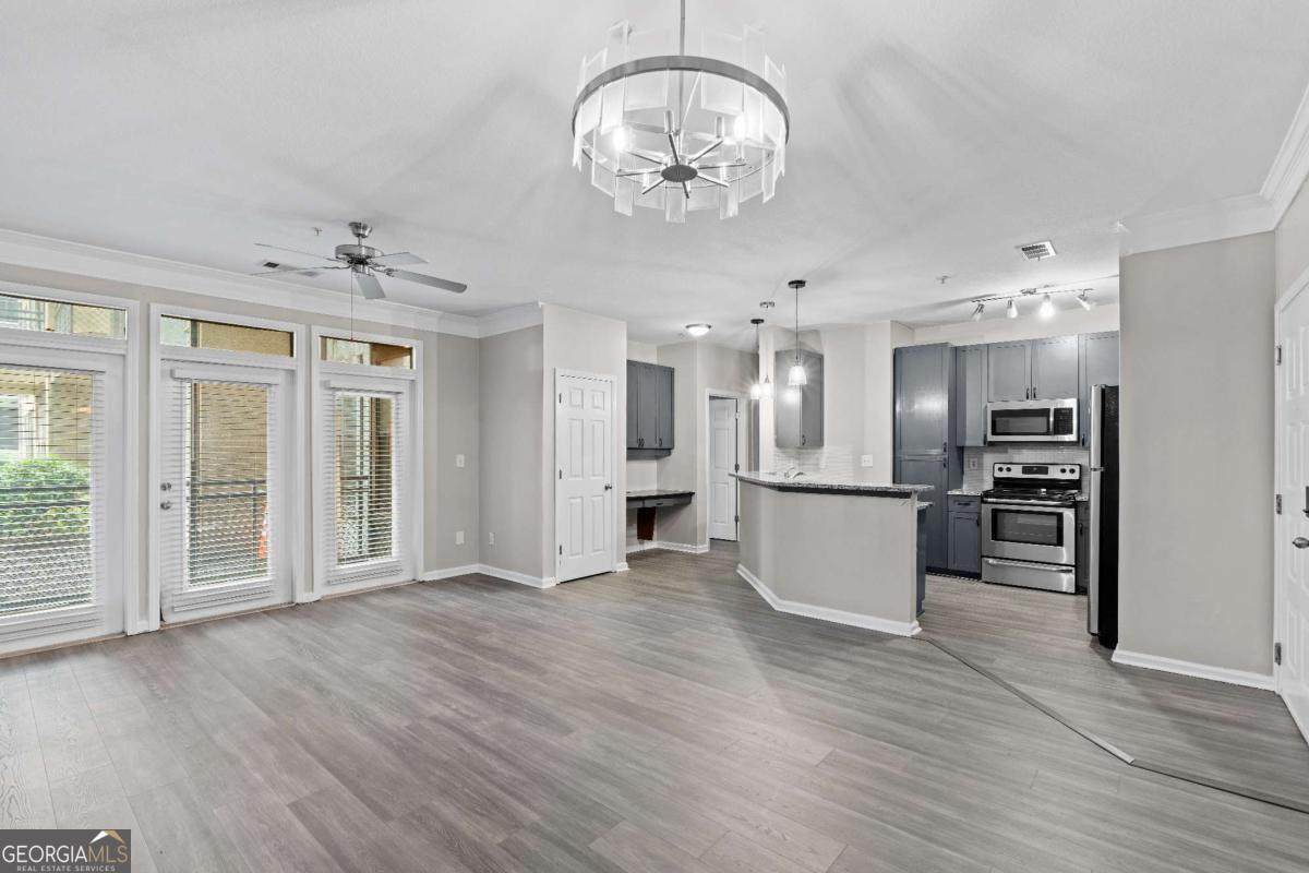 400 17th Street - Photo 1