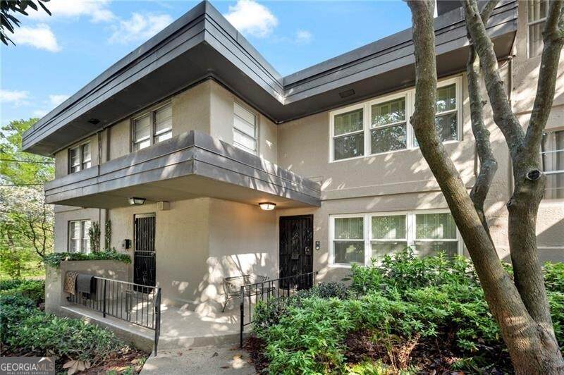 270 Lakemoore Drive - Photo 1