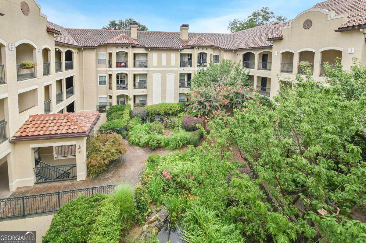 955 Juniper Street - Photo 1