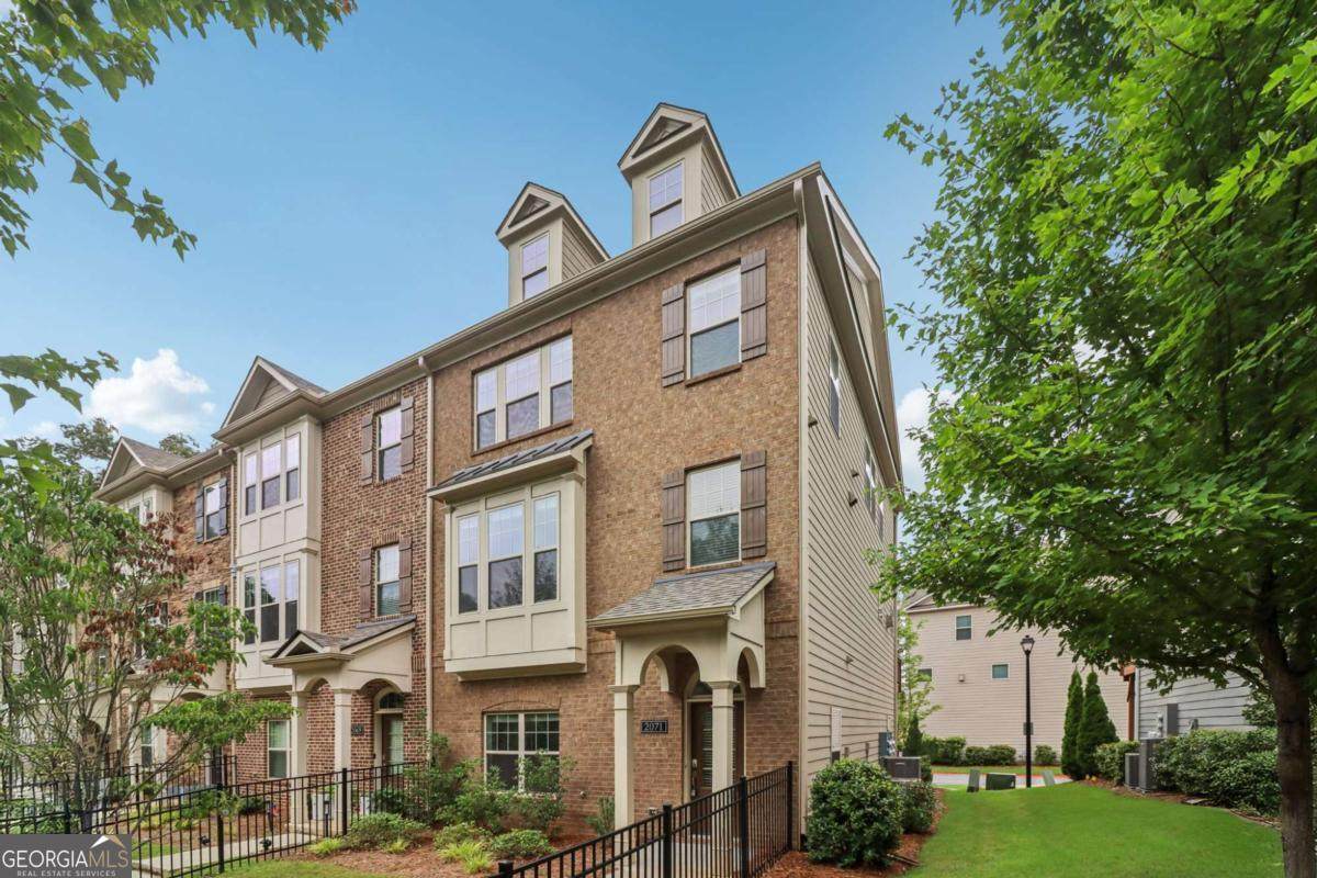 2071 Morrison Avenue - Photo 1