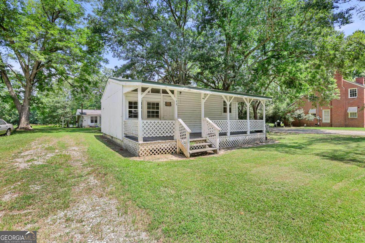 138 Main Street - Photo 1