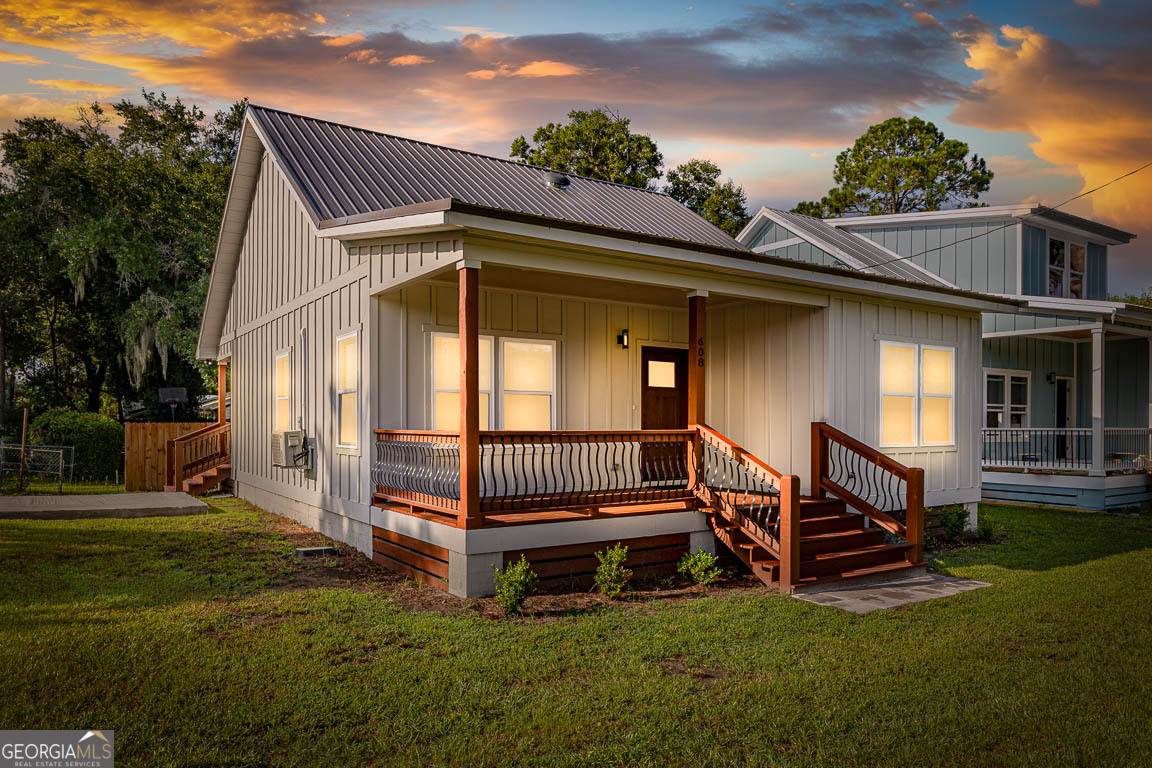 608 Q Street - Photo 1