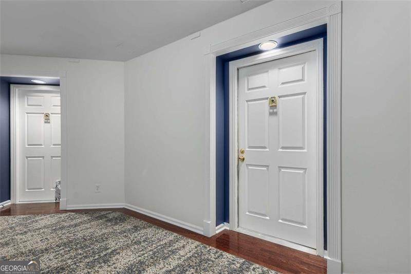 244 13TH Street - Photo 1