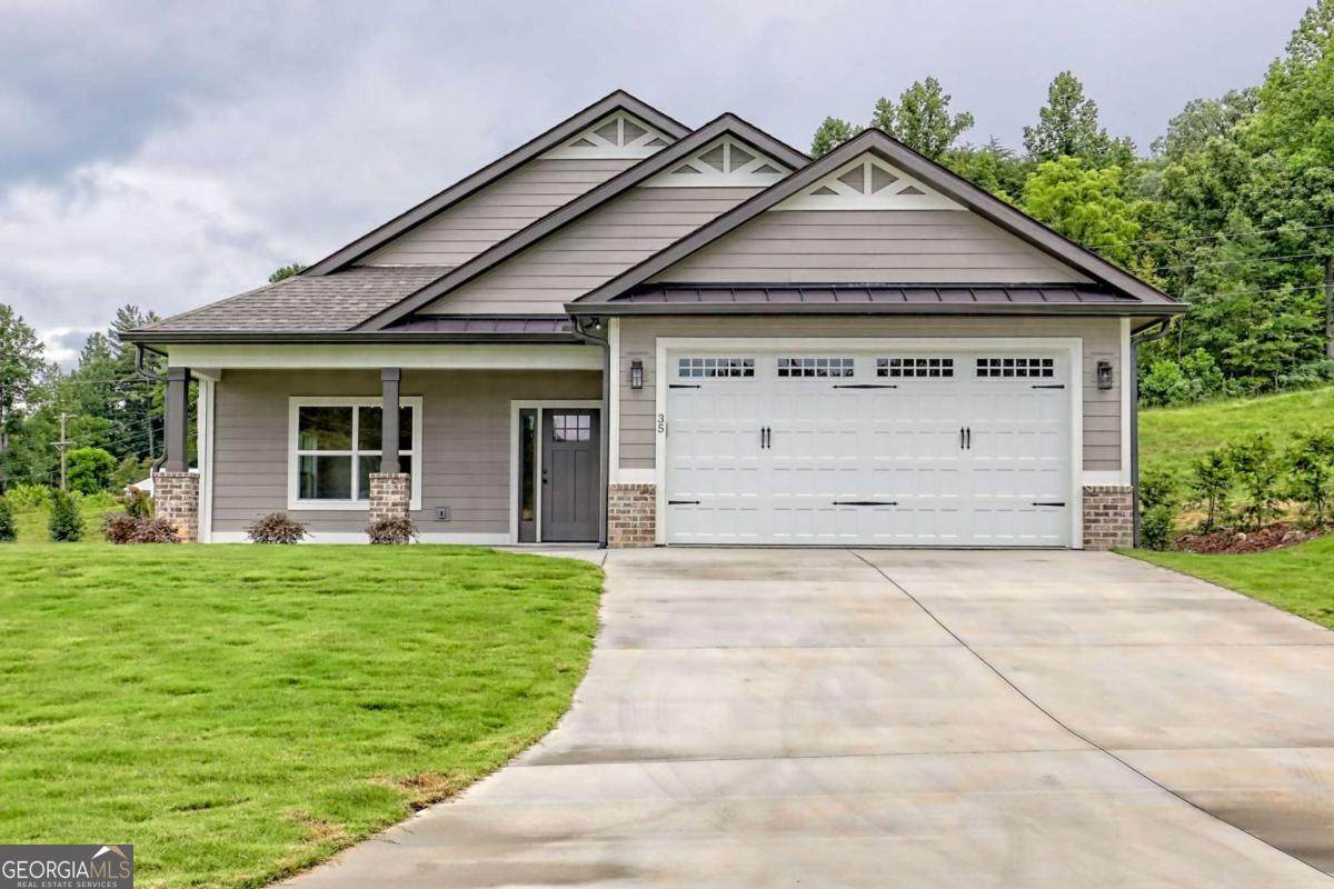 35 Mctyeire Drive - Photo 1