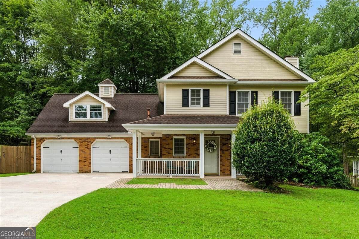 1034 Mill Drive - Photo 1