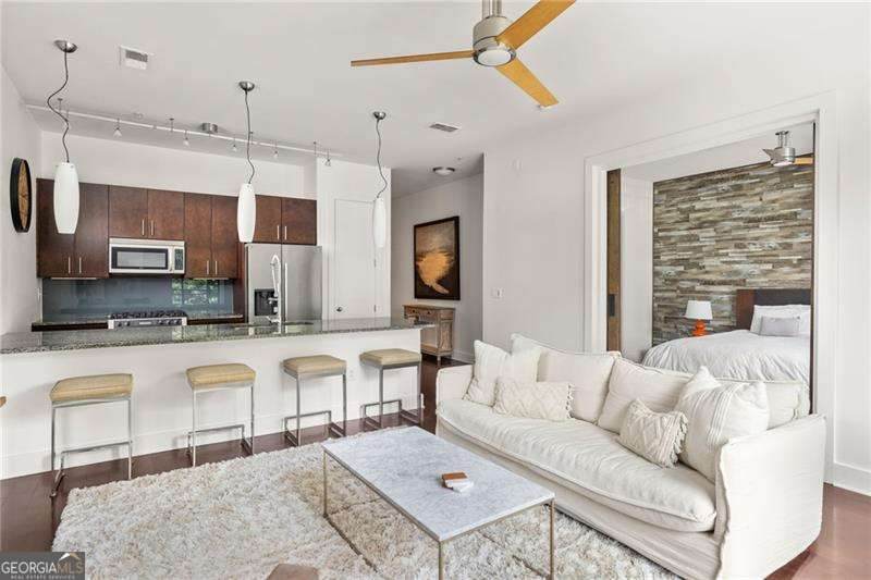 200 Highland Avenue - Photo 1