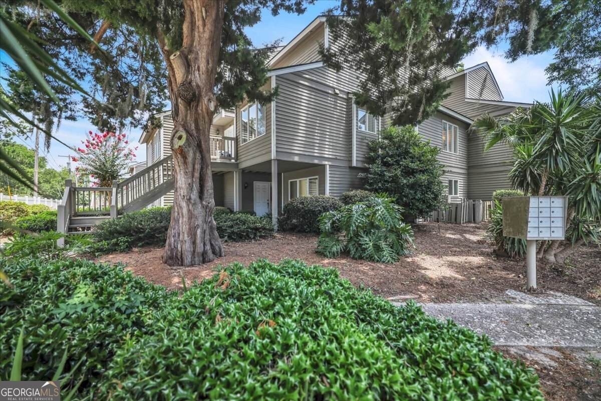 3005 River Drive - Photo 1
