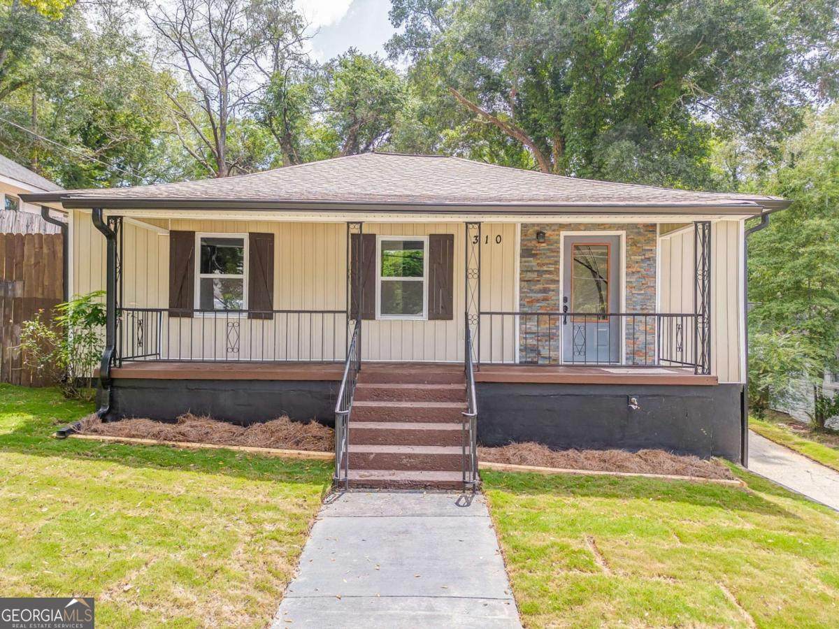 310 Kingston Avenue - Photo 1