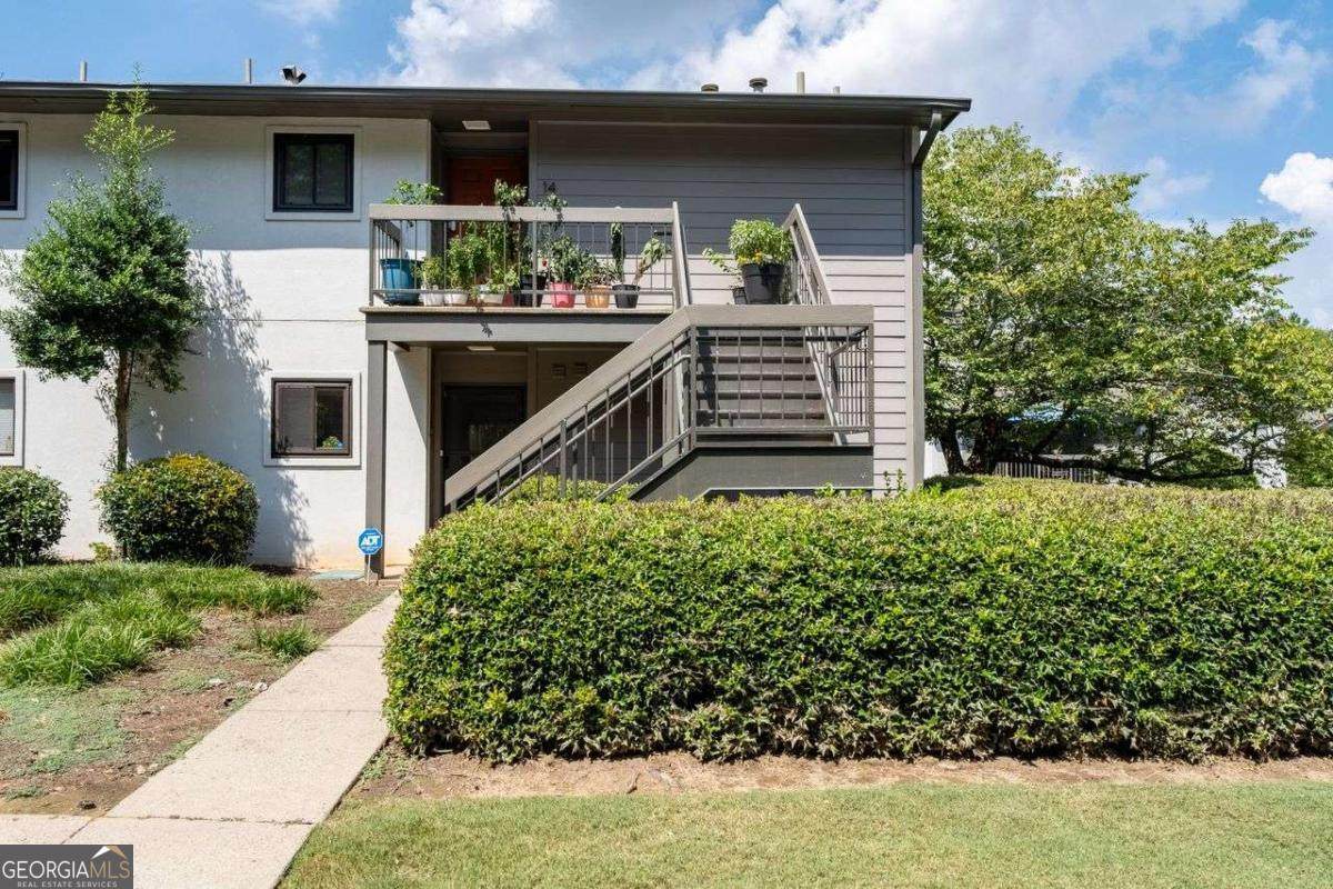 11 Finch Trail - Photo 1