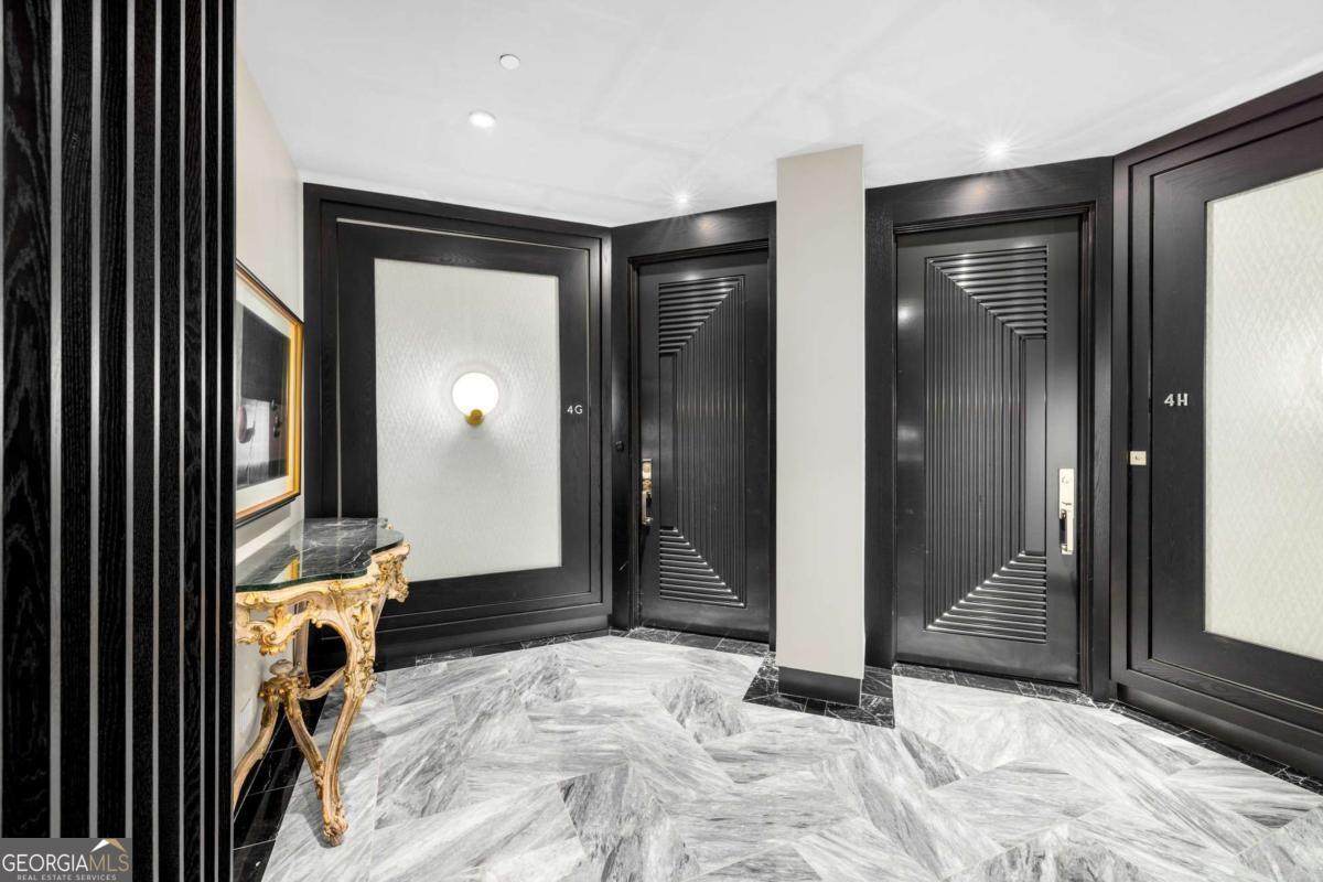 2660 Peachtree Road - Photo 1