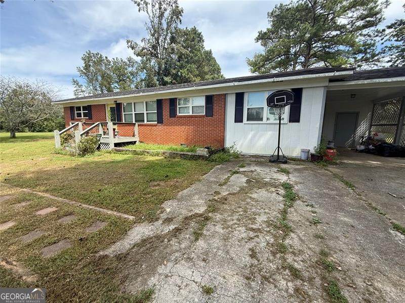 400 Bryant - Photo 1