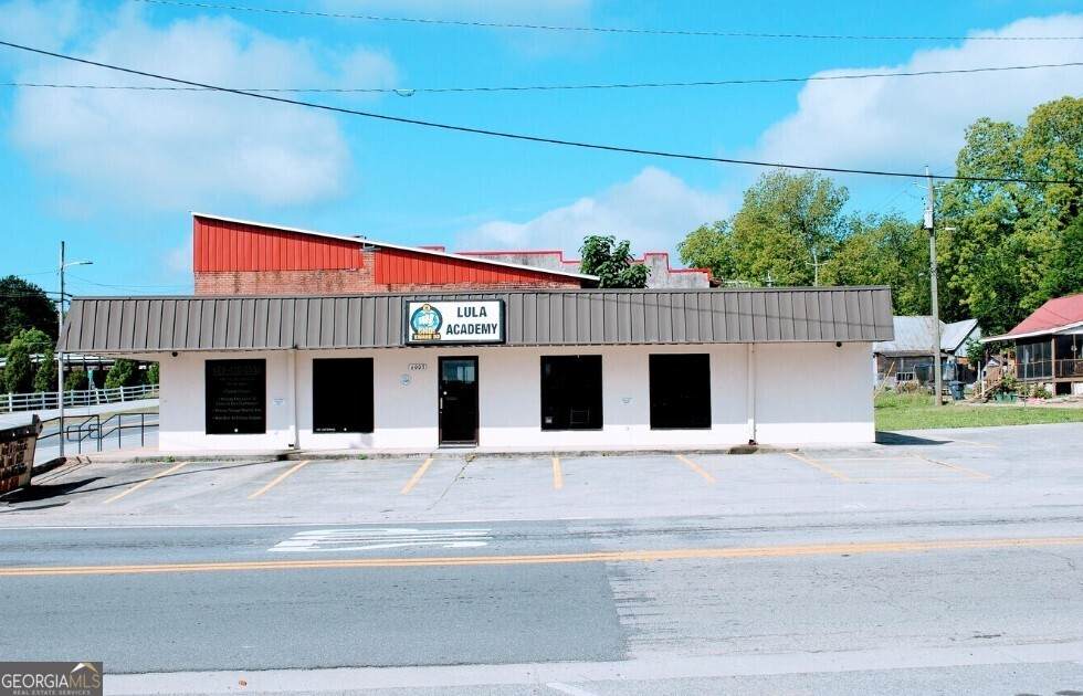 6003 Main Street - Photo 1