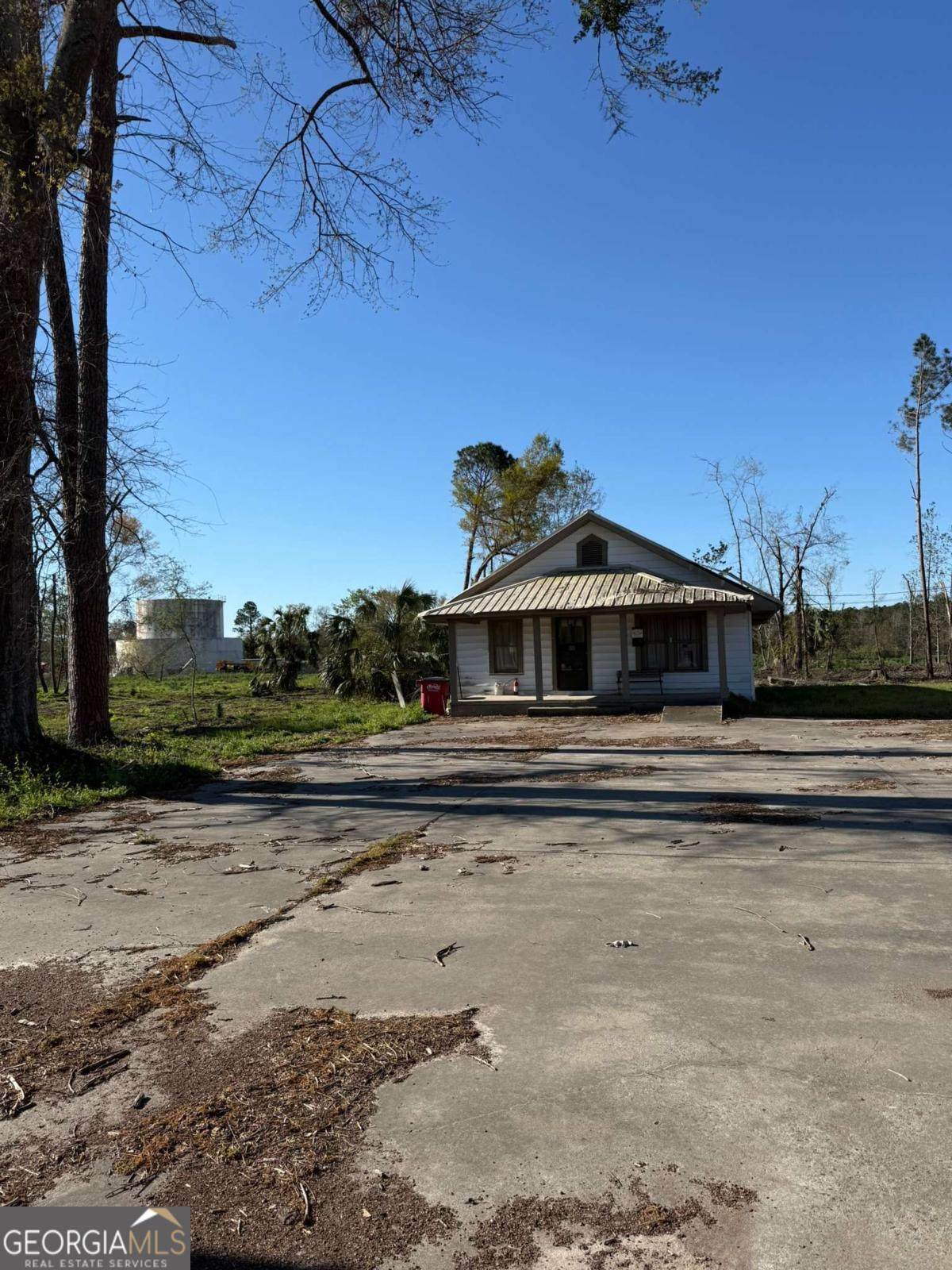 702 Parker Street - Photo 1