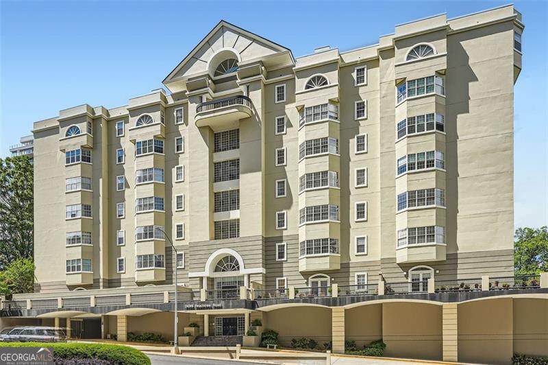 2499 Peachtree Road - Photo 1